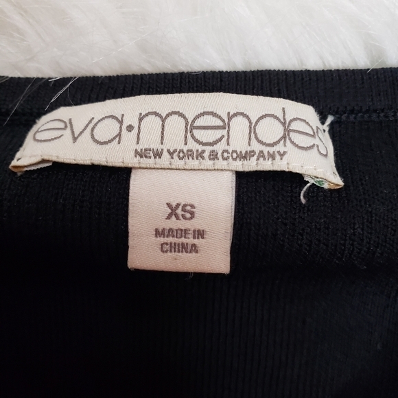 𝅺ny&co Eva Mendes Black Tank - Picture 3 of 5